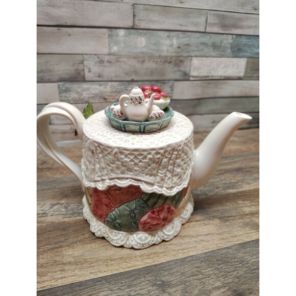 Vintage Fitz & Floyd 1992 34oz Knit Doily Christmas Teapot Cottage Core Granny - Picture 6 of 12